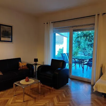 Apartment Kyra With Terrace And Garden Trogir Exterior photo